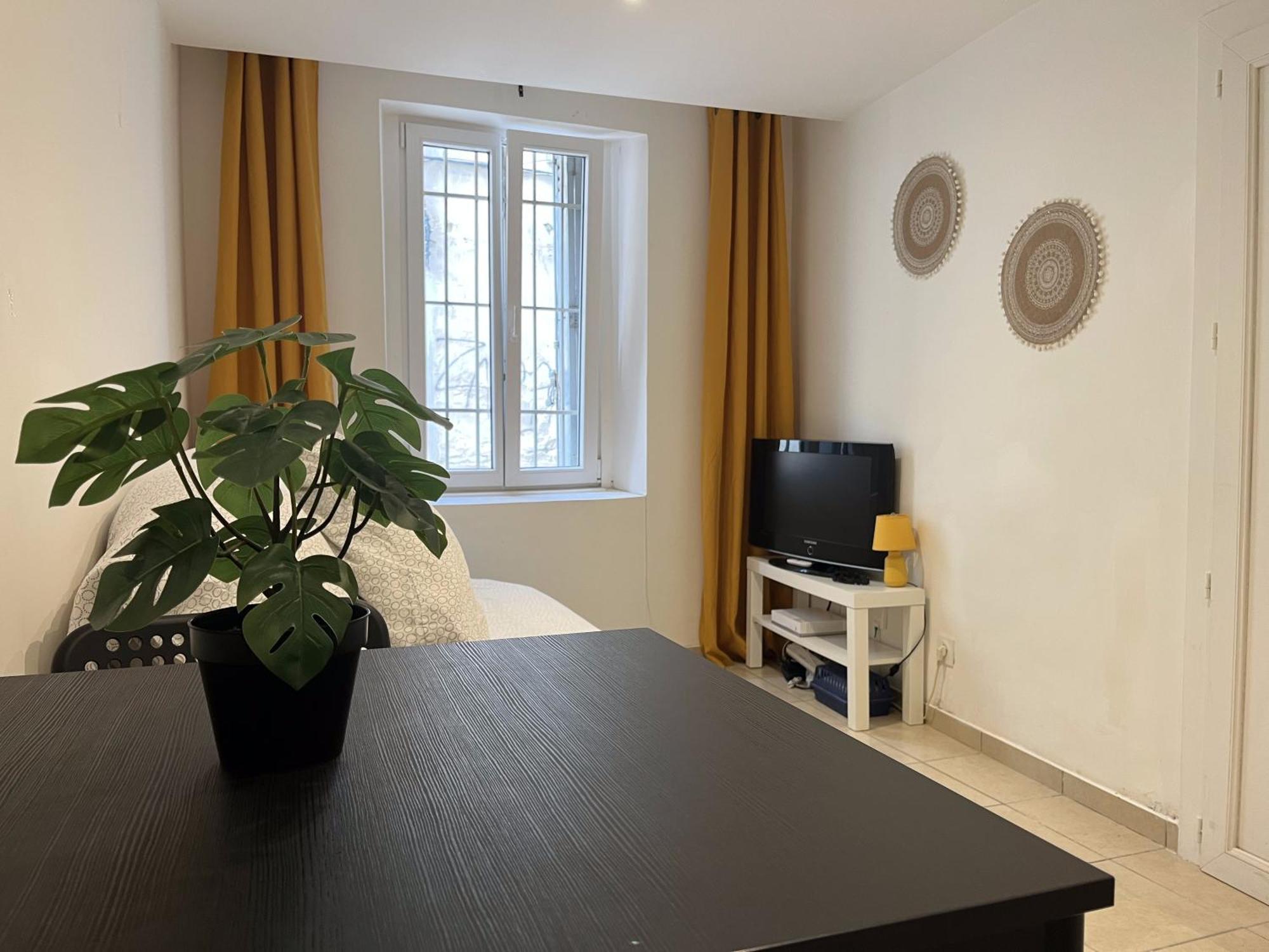 Studio Equipe Confort Proche De Toutes Commodites La Seyne-sur-Mer Dış mekan fotoğraf