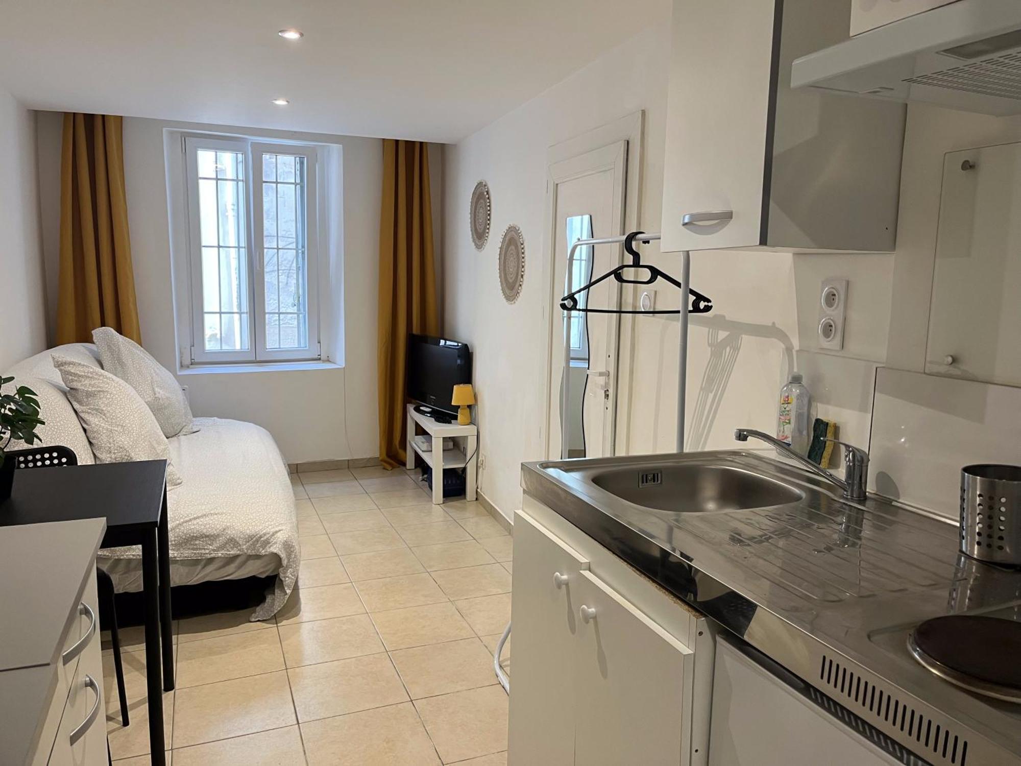 Studio Equipe Confort Proche De Toutes Commodites La Seyne-sur-Mer Dış mekan fotoğraf